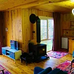 Naturel Sapanca 木屋 穆达尼亚