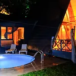 木屋 Naturel Sapanca 穆达尼亚