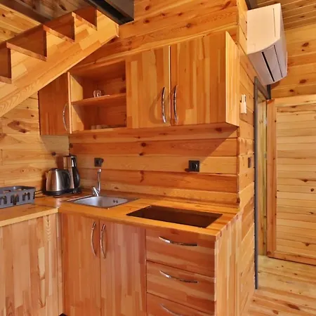 Naturel Sapanca 穆达尼亚