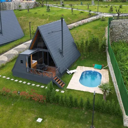 Naturel Chalet Sapanca